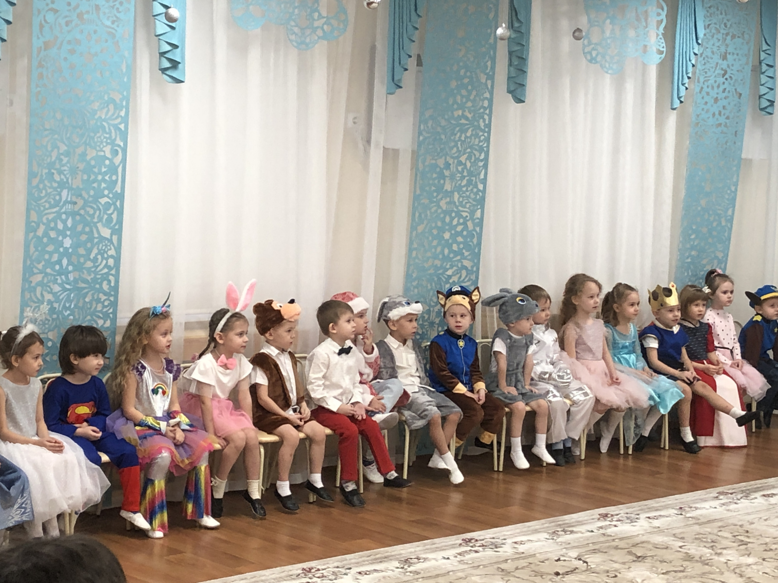 Новогодний утренник