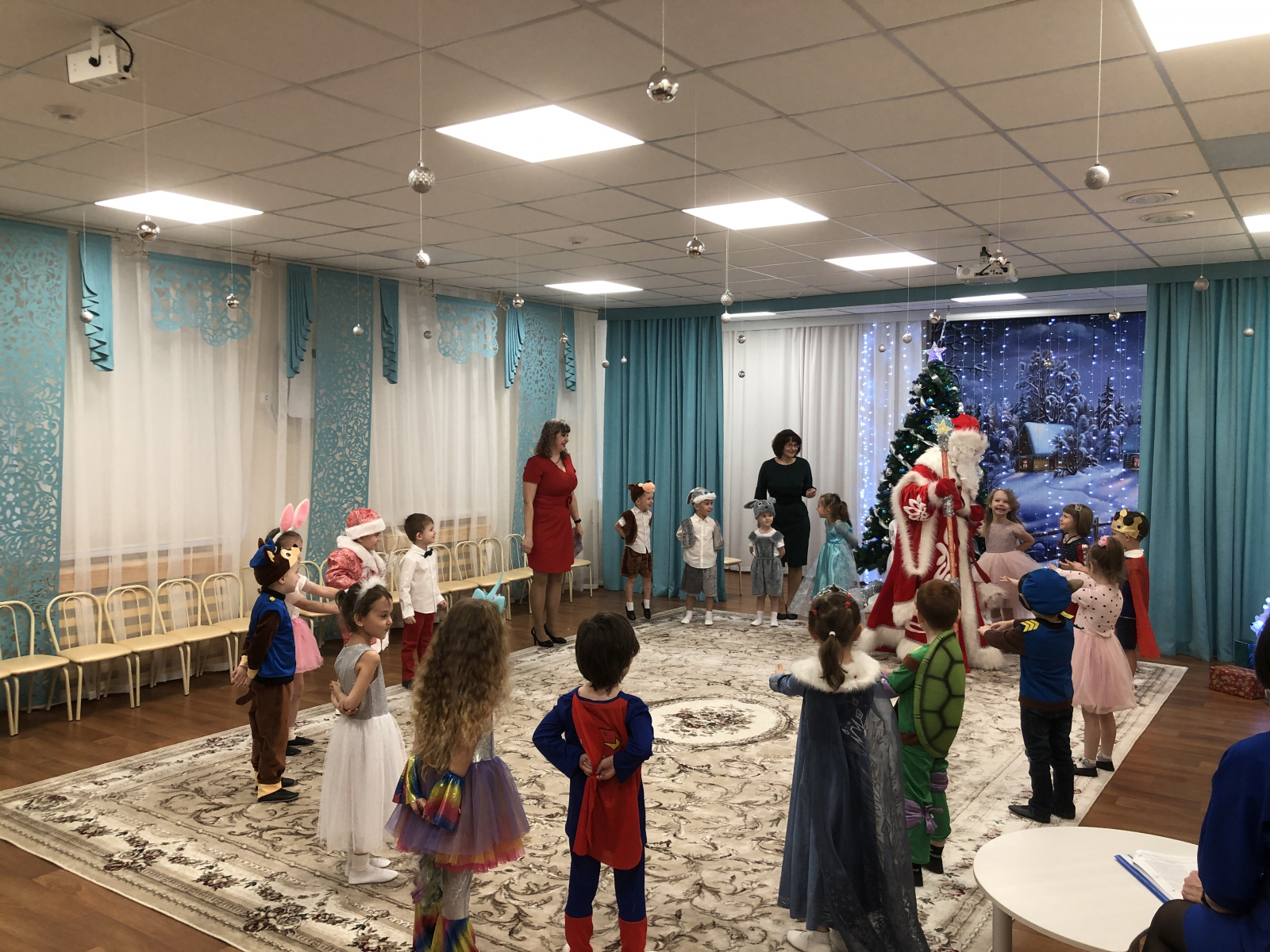Новогодний утренник
